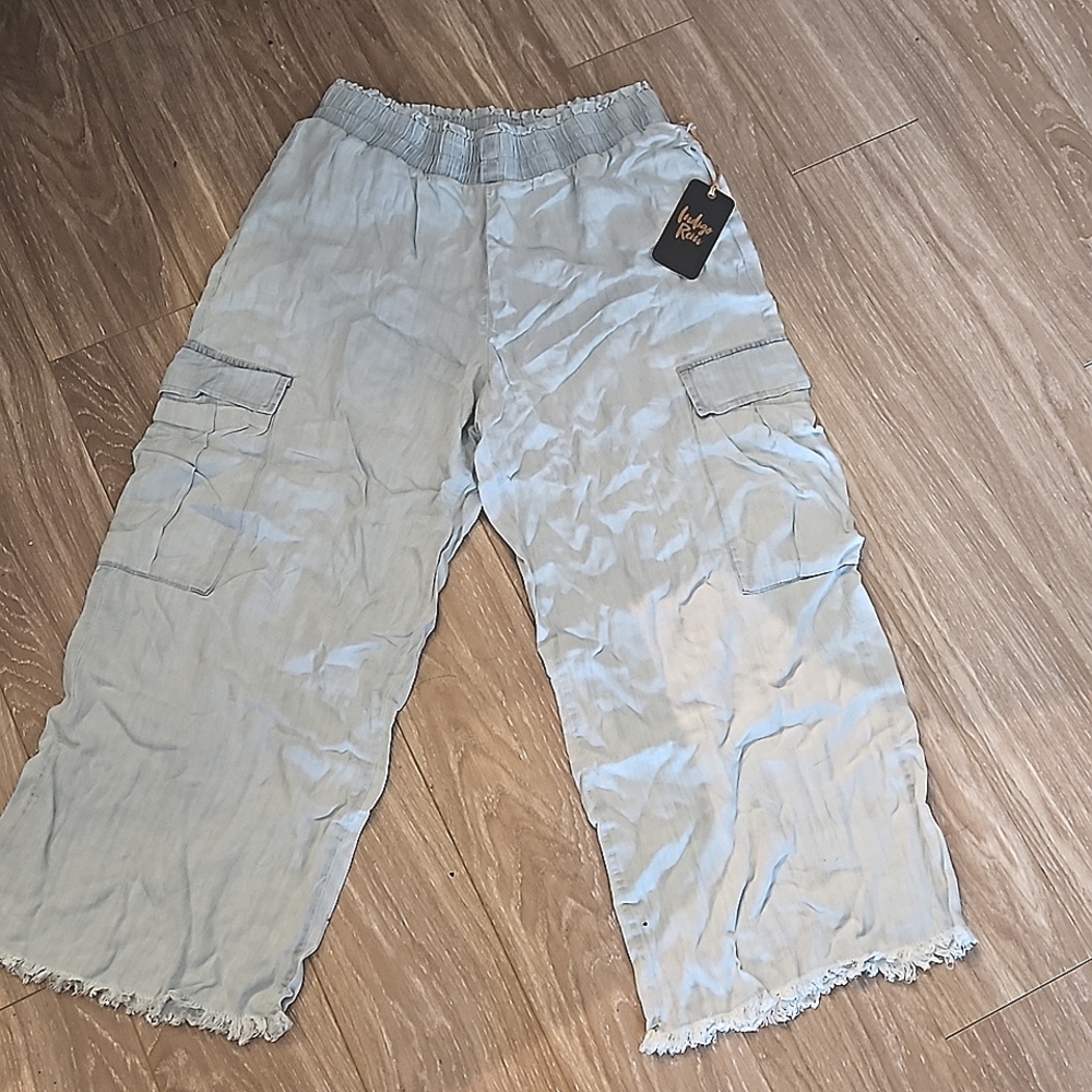BNWT Indigo rein flowy pants in light blue.